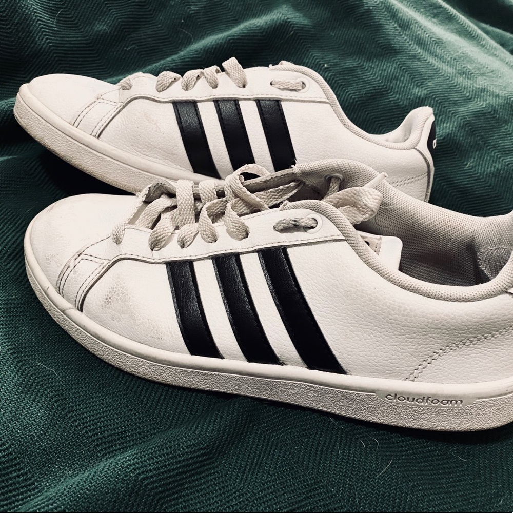 Low-Top Sneakers